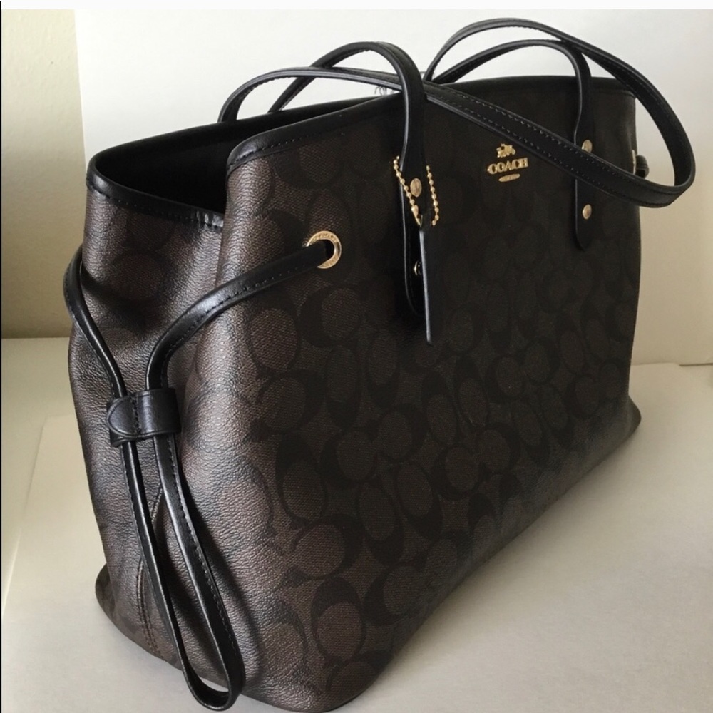 Coach Signature Drawstring Carryall Shoulder